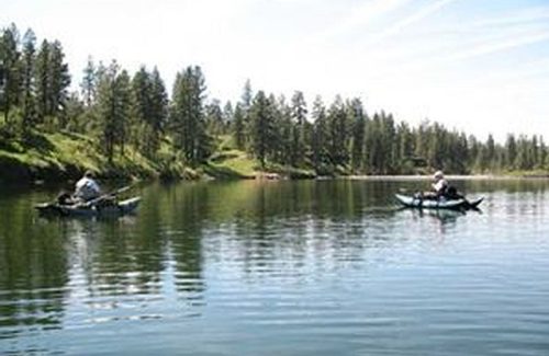 A photo of Amber Lake.